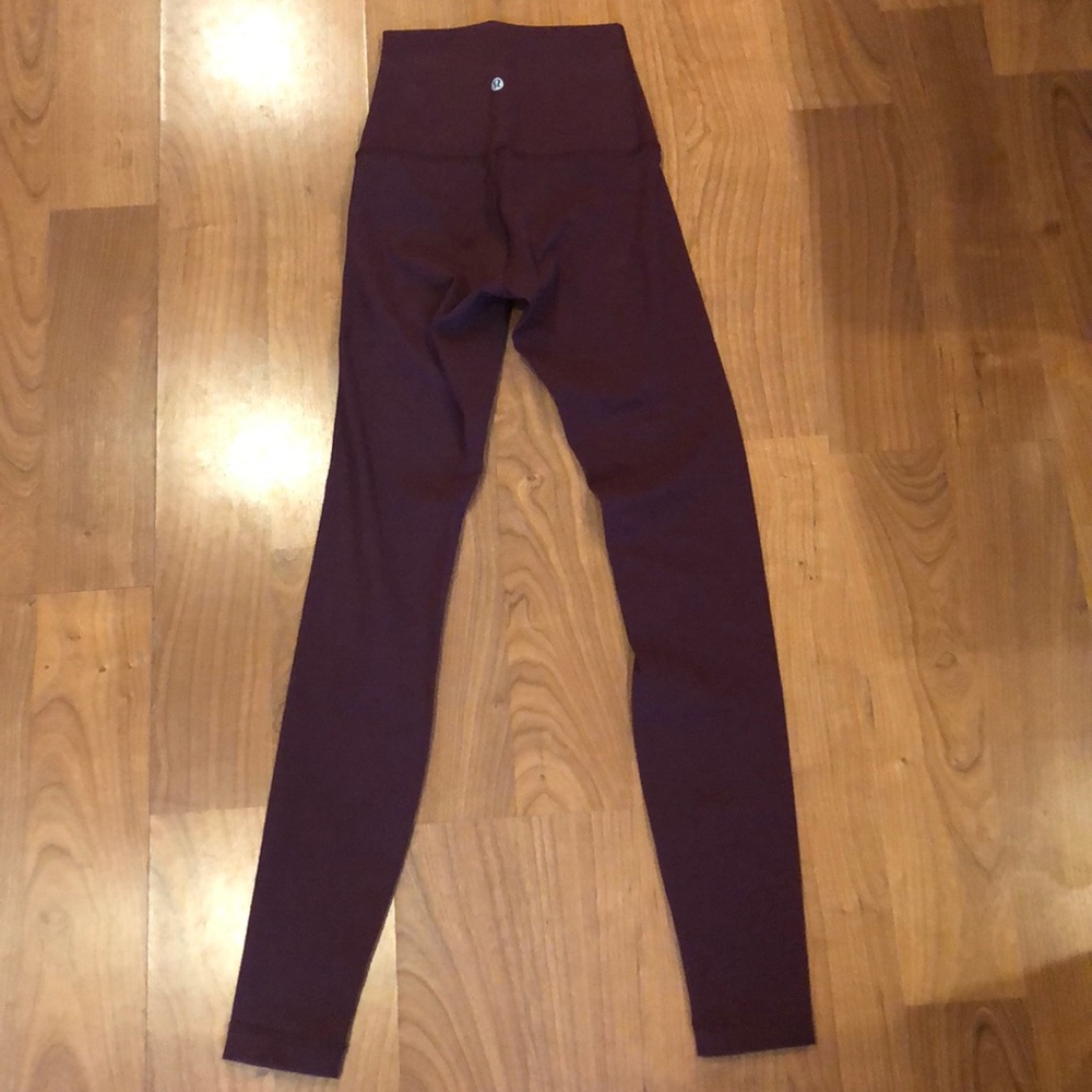 lululemon leggings (color: garnet)